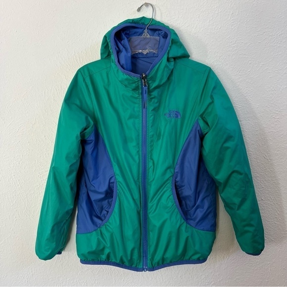 The North Face blue green reversible hooded jacket - Picture 2 of 10